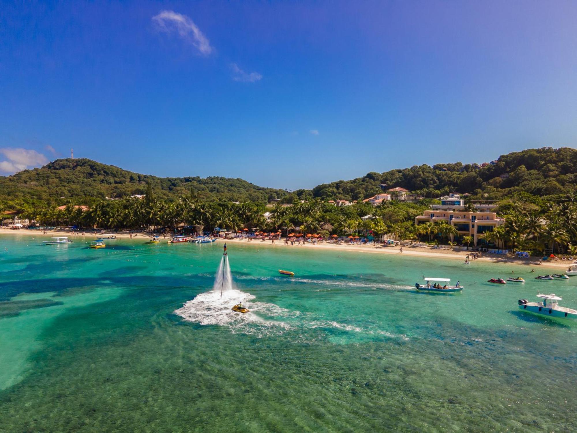 Paradise Beach Hotel & Resort West Bay Eksteriør billede